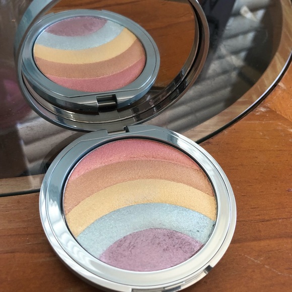 too faced rainbow highlighter